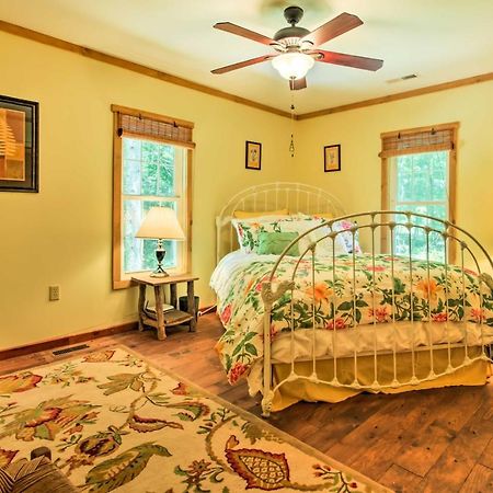 Clearwater Cabin On 10 Acres With Trout Stream! Monterey Екстериор снимка