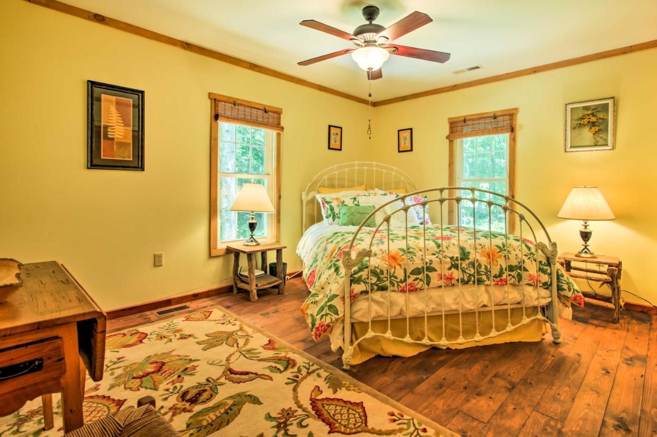 Clearwater Cabin On 10 Acres With Trout Stream! Monterey Екстериор снимка