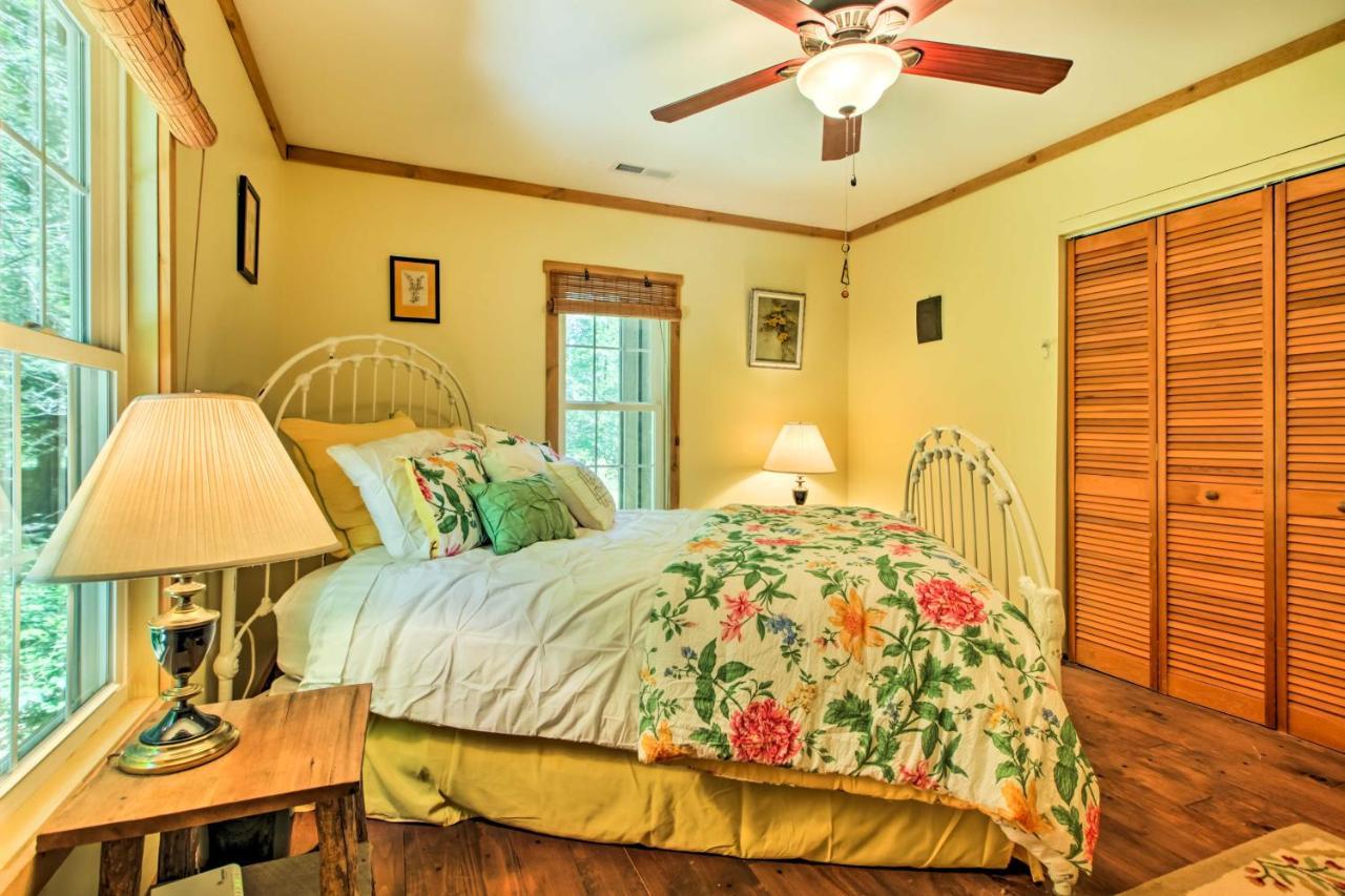 Clearwater Cabin On 10 Acres With Trout Stream! Monterey Екстериор снимка